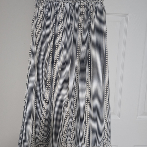 Max Studio Navy and Cream Maxi Skirt - Picture 1 of 8